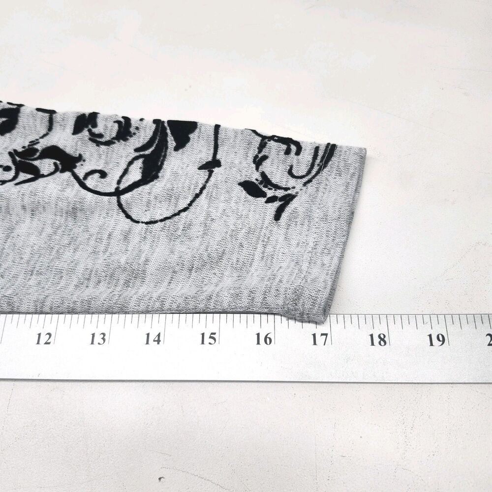 Dressbarn Gothic Scroll Work T-Shirt Womens L Gray Black Tribal Fairy Grunge - Picture 12 of 12